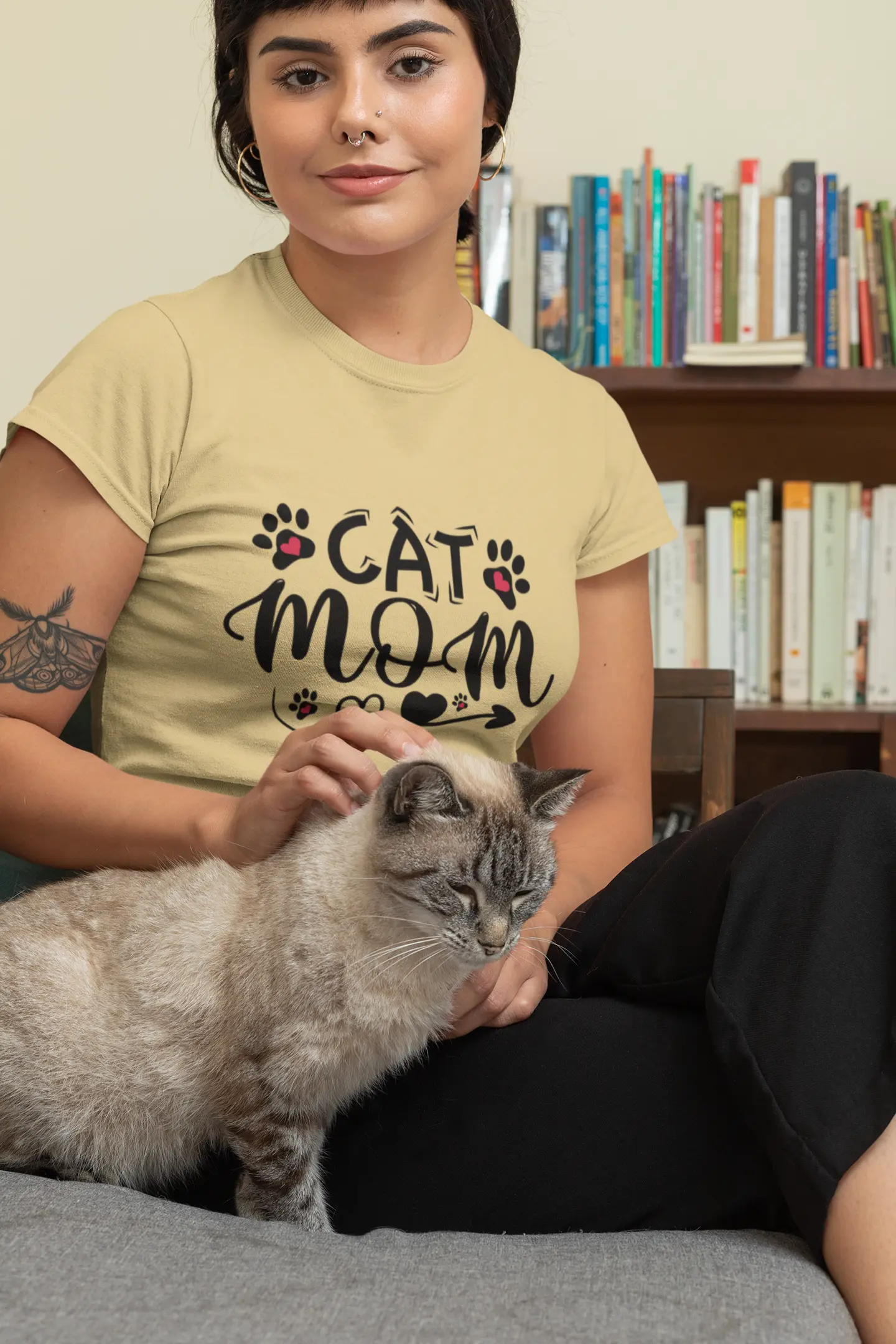 Cat Mom T-Shirt – Purr-fect for Proud Cat Moms