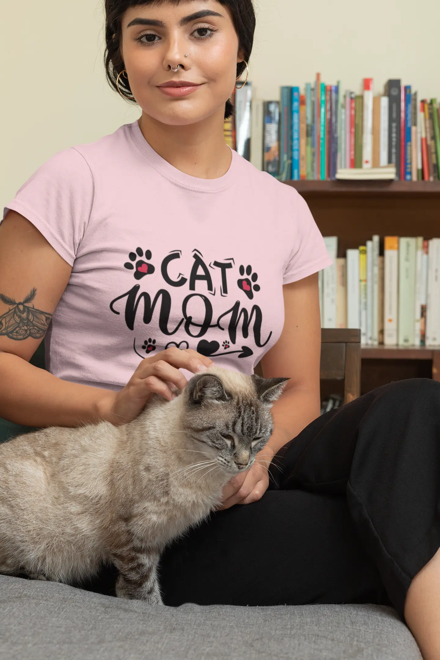 Cat Mom T-Shirt – Purr-fect for Proud Cat Moms